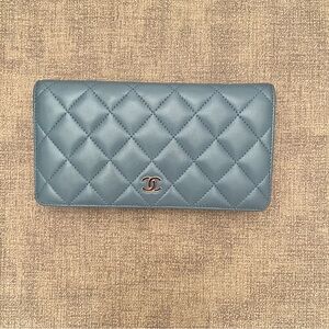 CHANEL Quilted Leather Wallet in Blue